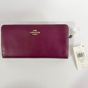 Coach - Skinny Wallet